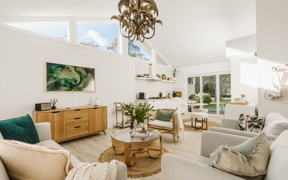 Cal18 – Luna by Experience Jervis Bay