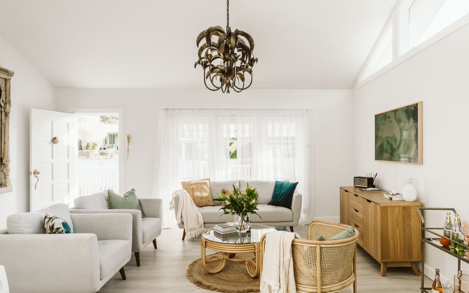 Cal18 – Luna by Experience Jervis Bay