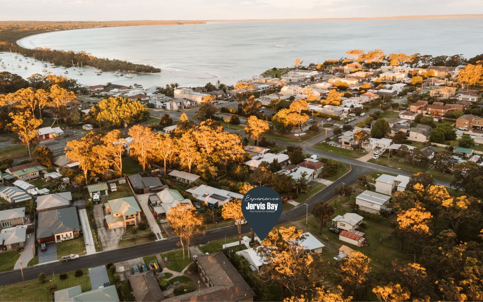 Cal18 – Luna by Experience Jervis Bay