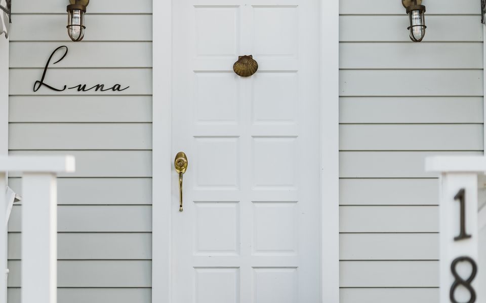 Cal18 – Luna by Experience Jervis Bay