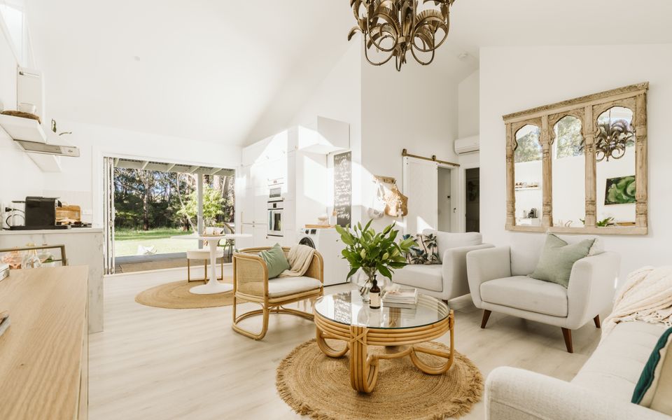 Cal18 – Luna by Experience Jervis Bay