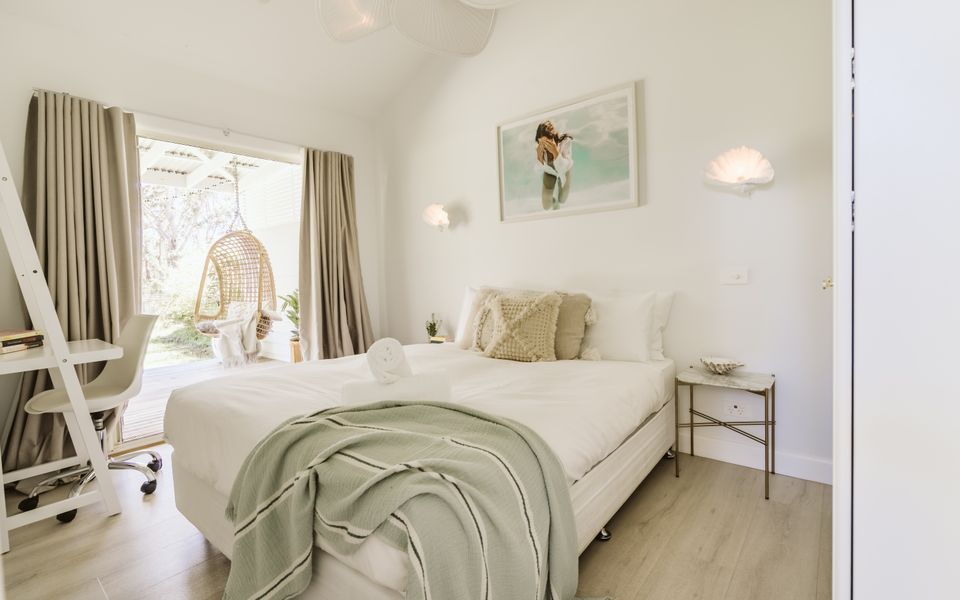 Cal18 – Luna by Experience Jervis Bay