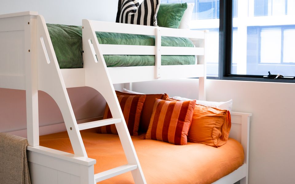 FegA203/15 – Happy Hour by Experience Jervis Bay