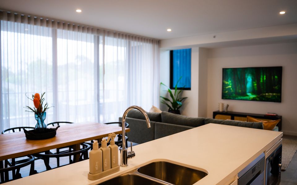 FegA203/15 – Happy Hour by Experience Jervis Bay