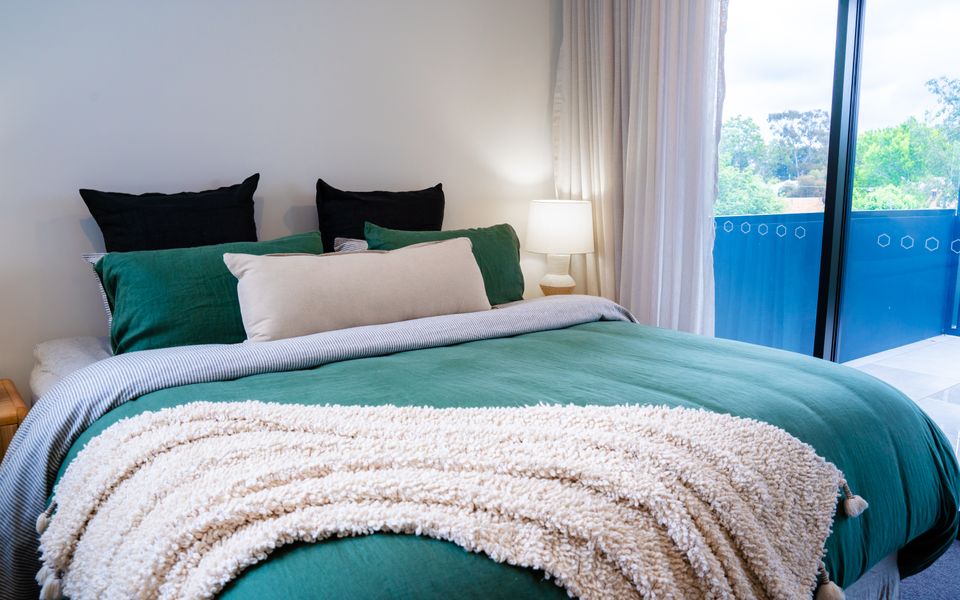 FegA203/15 – Happy Hour by Experience Jervis Bay