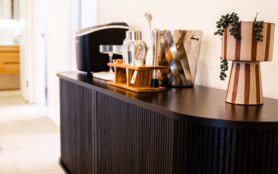 FegA203/15 – Happy Hour by Experience Jervis Bay