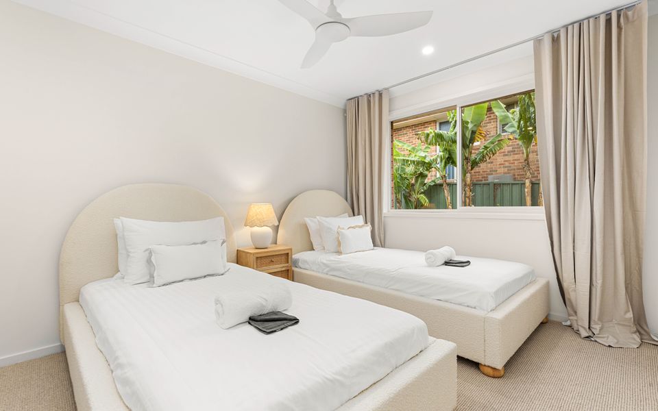 Min4 – Tide’s Edge by Experience Jervis Bay