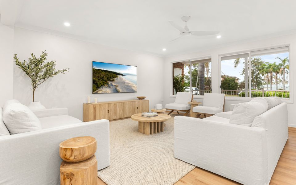 Min4 – Tide’s Edge by Experience Jervis Bay