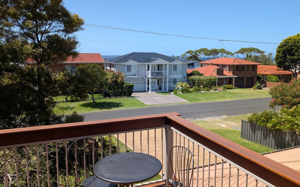 Lam37 – Wavesong by Experience Jervis Bay