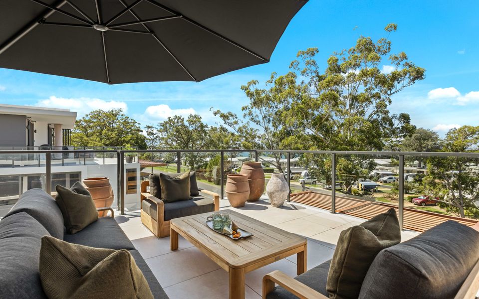 FegB301/15 – Oceanview Penthouse by Experience Jervis Bay