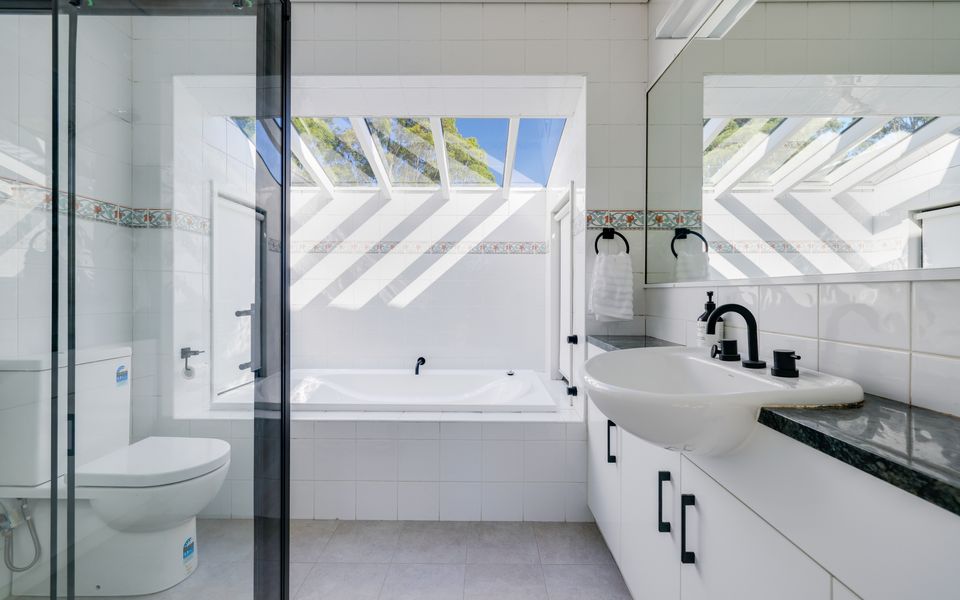 Old15 – The Chateau by Experience Jervis Bay