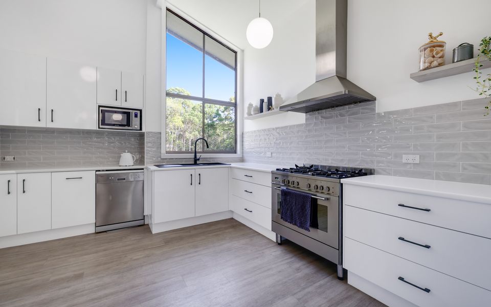 Old15 – The Chateau by Experience Jervis Bay