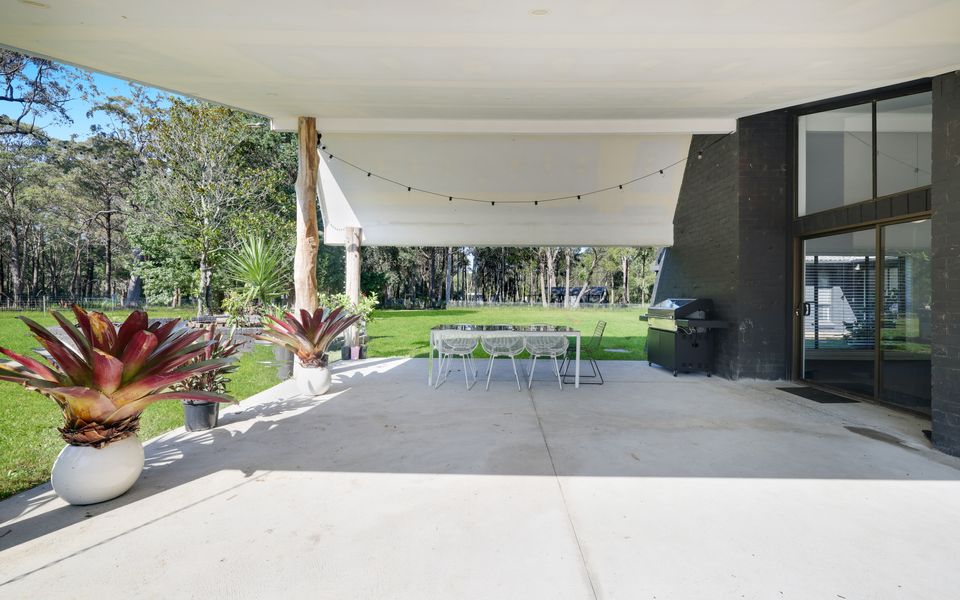 Old15 – The Chateau by Experience Jervis Bay