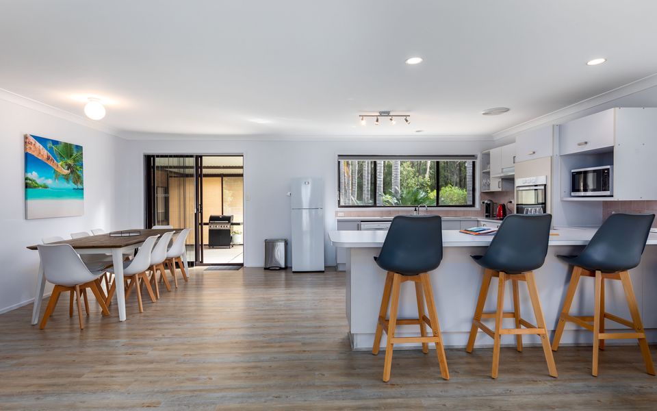 Bur90 – Moona Beach House by Experience Jervis Bay