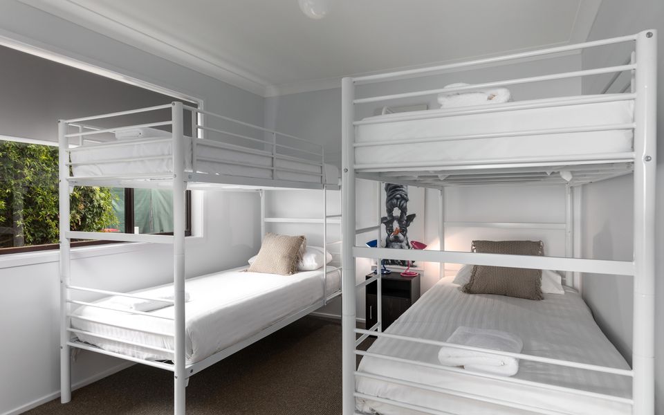 Bur90 – Moona Beach House by Experience Jervis Bay