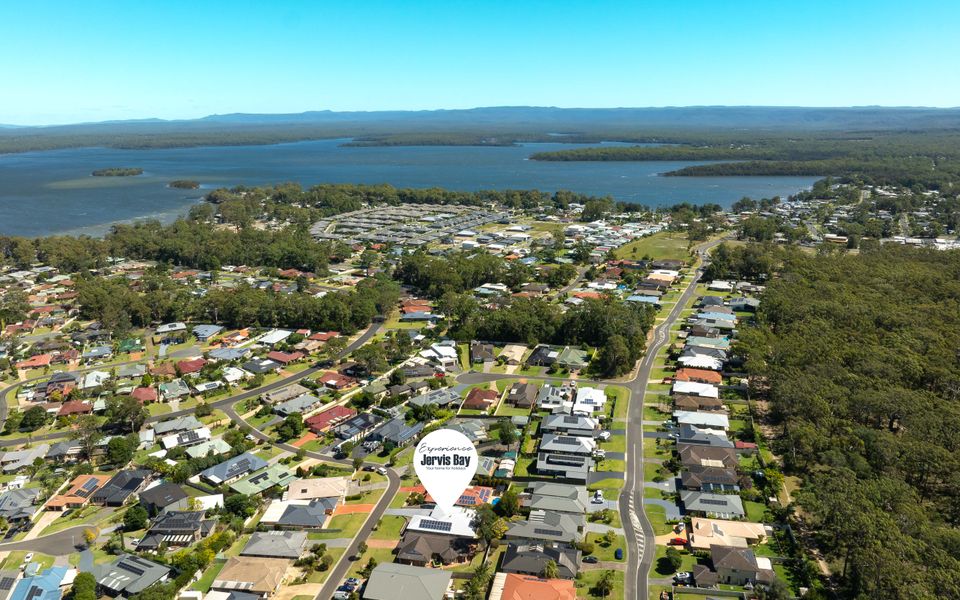 Tur34 – Topsy Turvey by Experience Jervis Bay