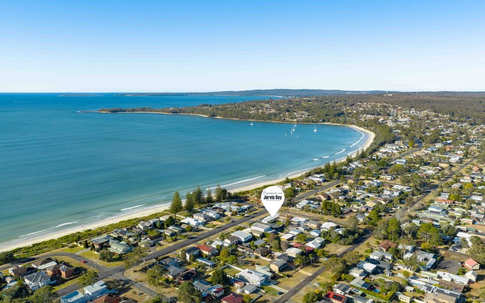 Bay1a – Bayswater Beach House 1 by Experience Jervis Bay