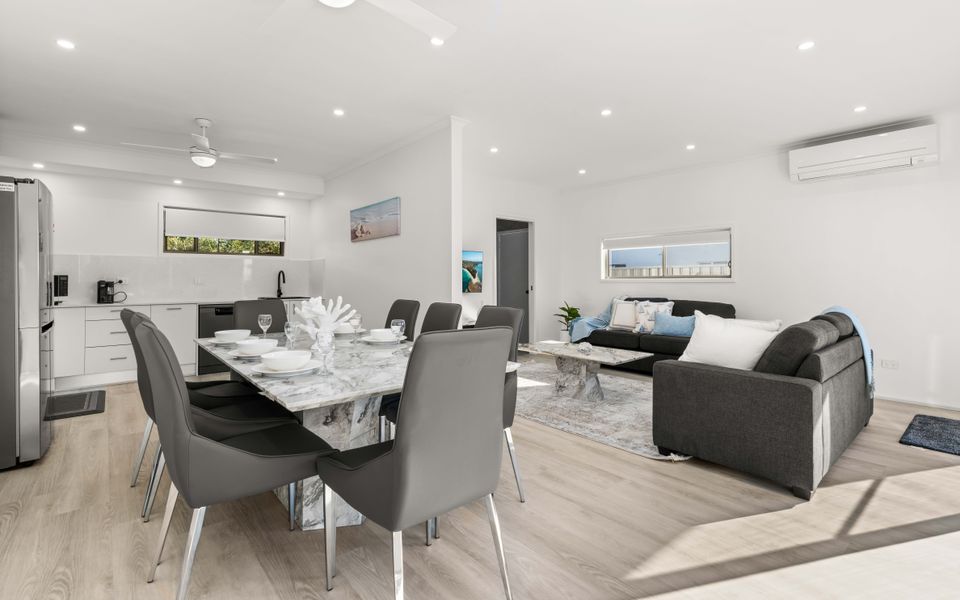 Bay1b – Bayswater Beach House 2 by Experience Jervis Bay