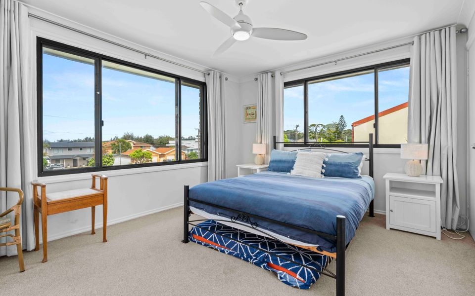 Eli73 – Summer-Salt by Experience Jervis Bay