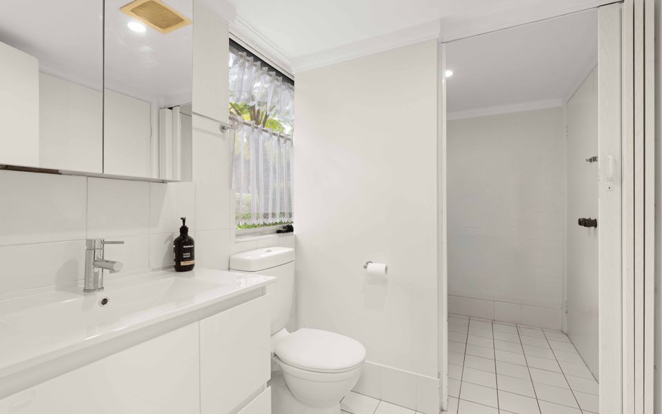 Cur4/70 – Vandy’s Valhalla by Experience Jervis Bay