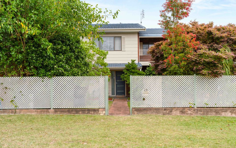 Bea1/45 – The Hide @ Forty Five by Experience Jervis Bay