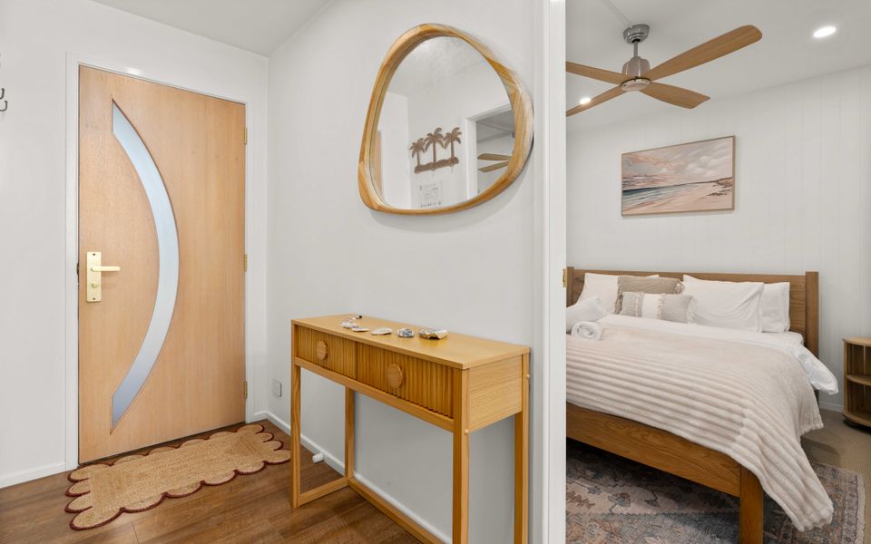 Eli2/223 – Roya by the Beach by Experience Jervis Bay