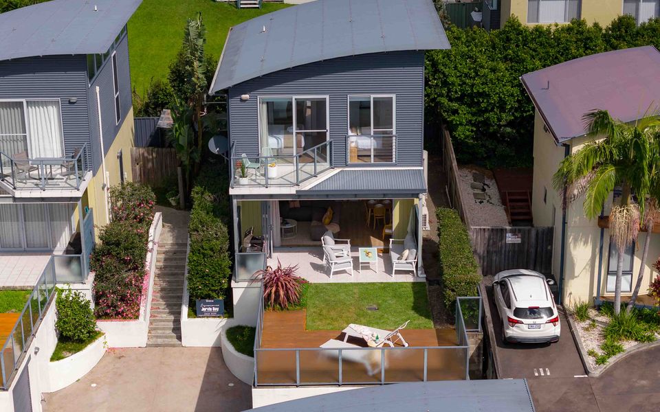 Eli4/225 – Sirena by Experience Jervis Bay