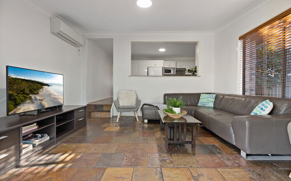 Lam30 – Bay Break by Experience Jervis Bay