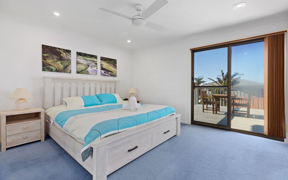 Lam30 – Bay Break by Experience Jervis Bay