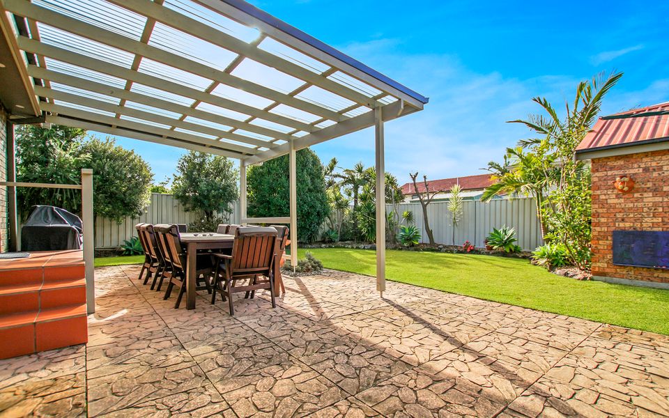 Lam30 – Bay Break by Experience Jervis Bay