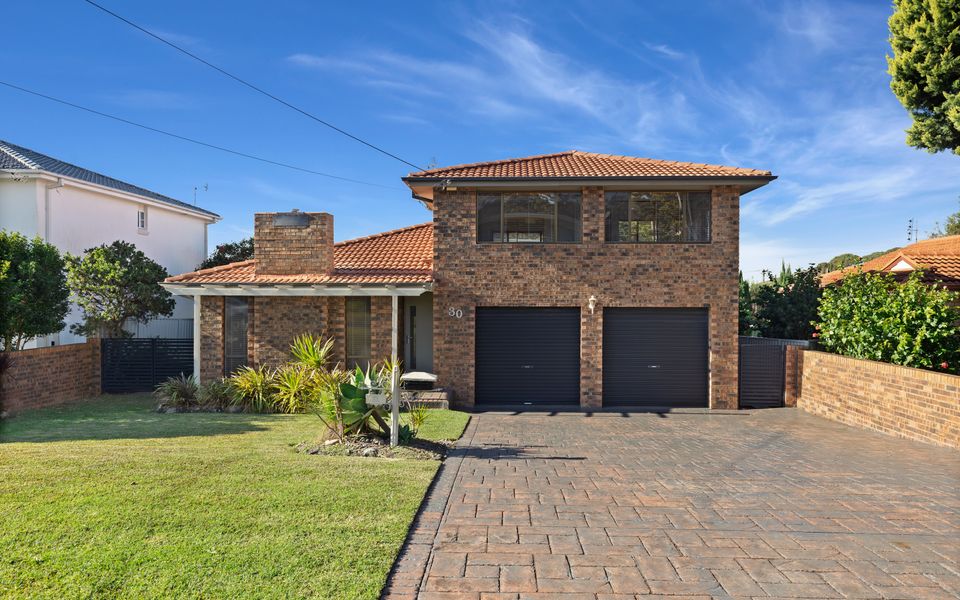 Lam30 – Bay Break by Experience Jervis Bay