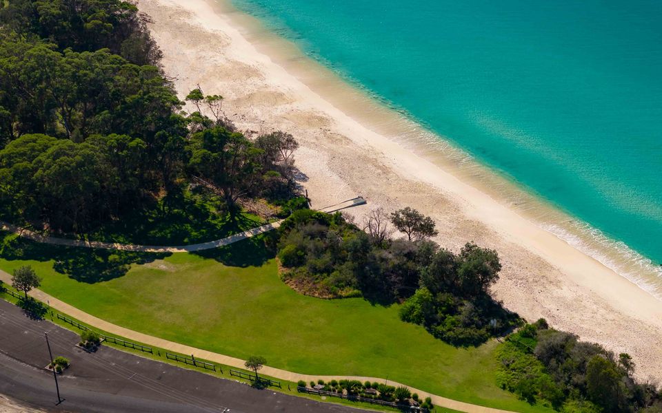 Dac1b – 90 Degrees by Experience Jervis Bay