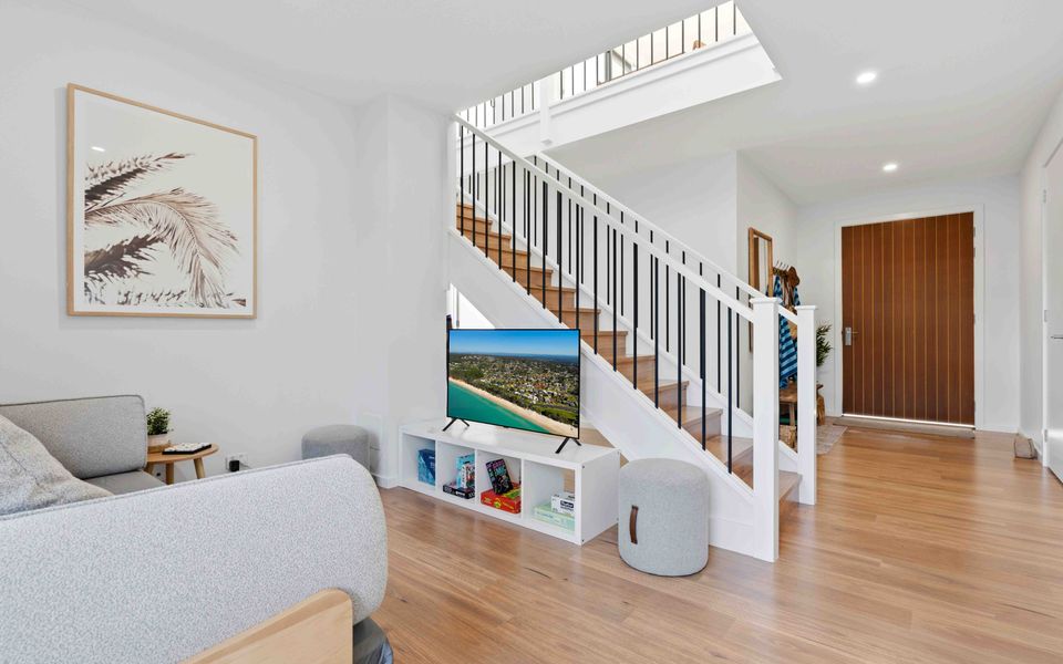 Dac1b – 90 Degrees by Experience Jervis Bay