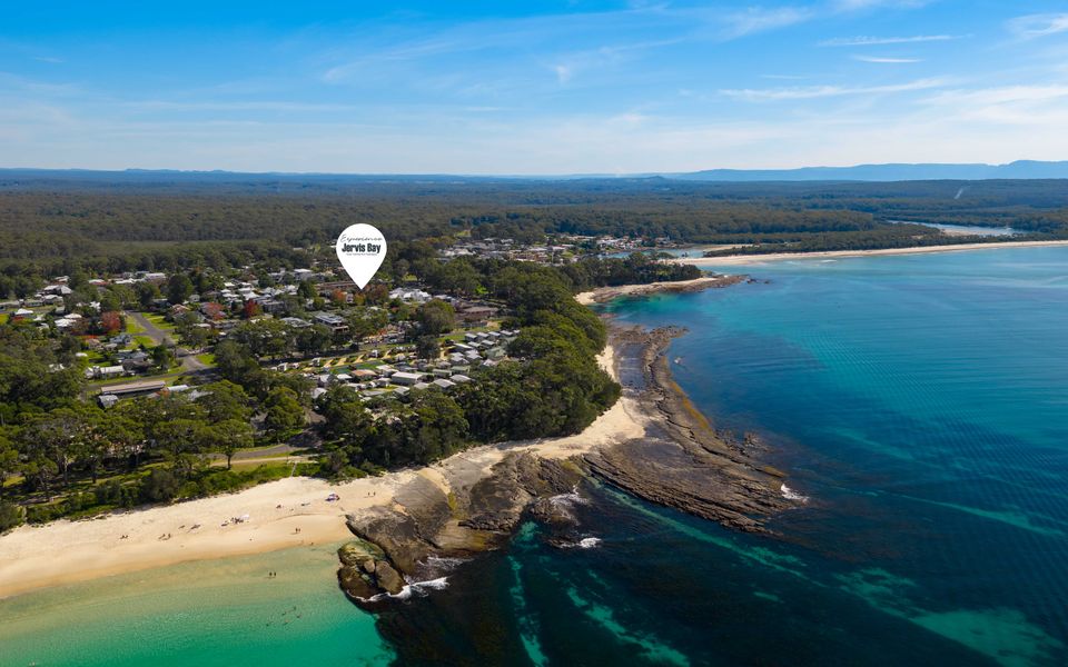 Dun4/7 – Husky Hideaway by Experience Jervis Bay