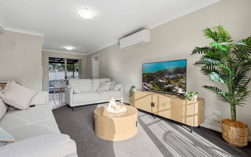 Dun4/7 – Husky Hideaway by Experience Jervis Bay