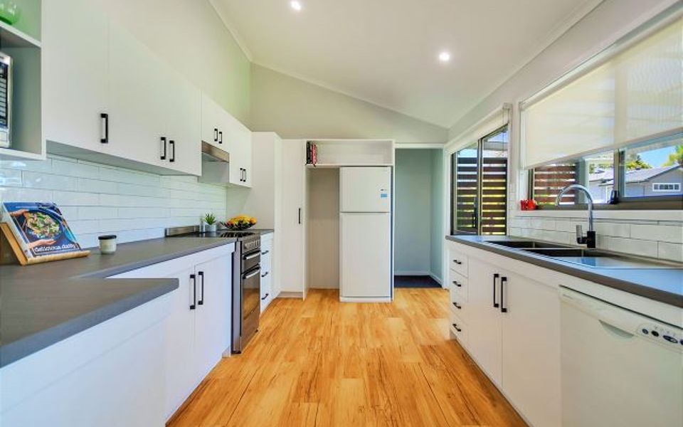 Alb18 – Adrift by Experience Jervis Bay