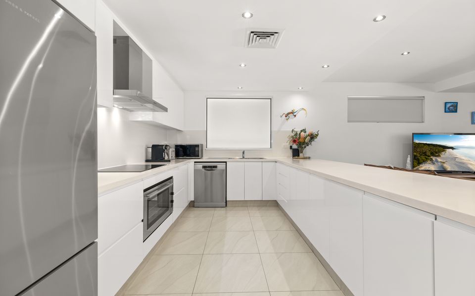 Feg3/19 – Salty Steves by Experience Jervis Bay