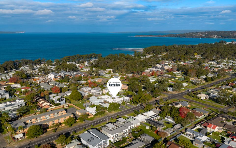 Haw4/44 – Palms by the Bay by Experience Jervis Bay