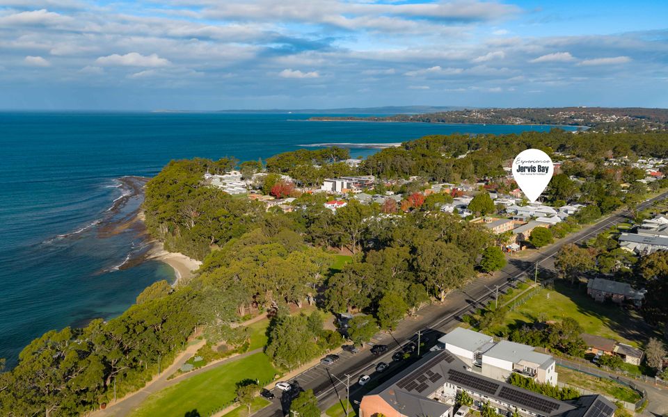 Haw4/44 – Palms by the Bay by Experience Jervis Bay