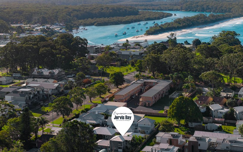 Haw4/44 – Palms by the Bay by Experience Jervis Bay