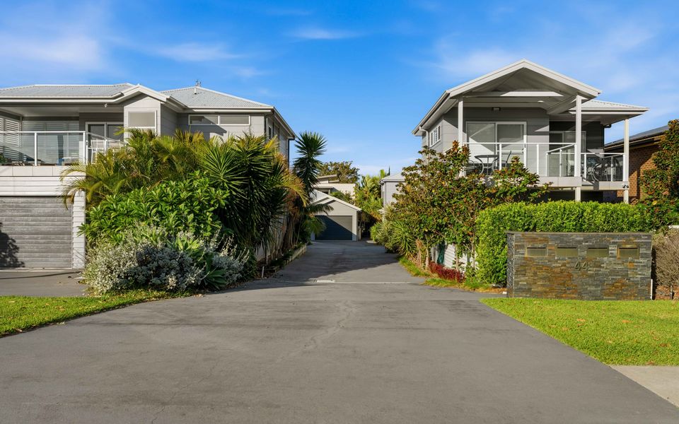 Haw4/44 – Palms by the Bay by Experience Jervis Bay