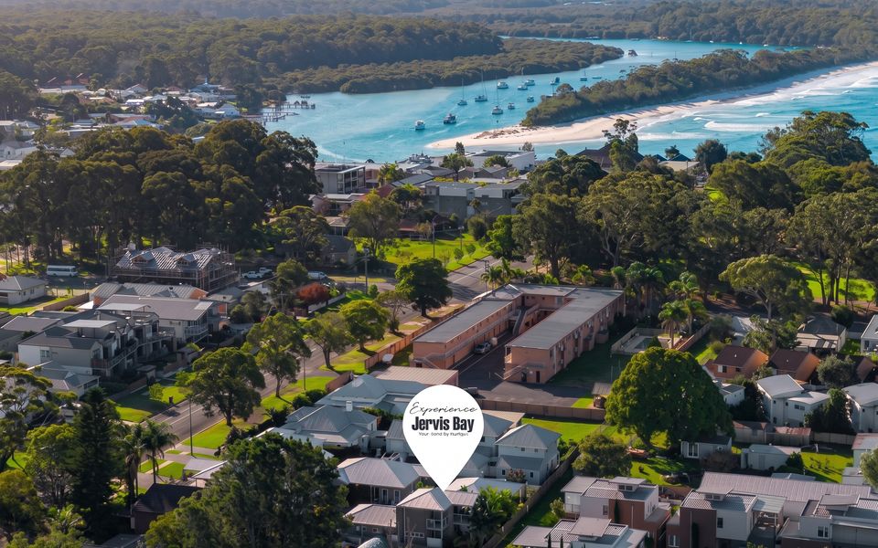 Haw4/44 – Palms by the Bay by Experience Jervis Bay