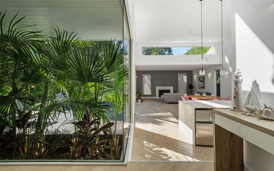 Meli Beach House by Experience Jervis Bay