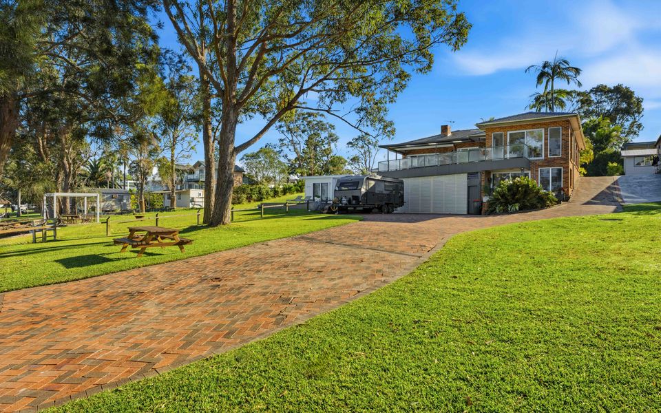 The Landing Pad by Experience Jervis Bay