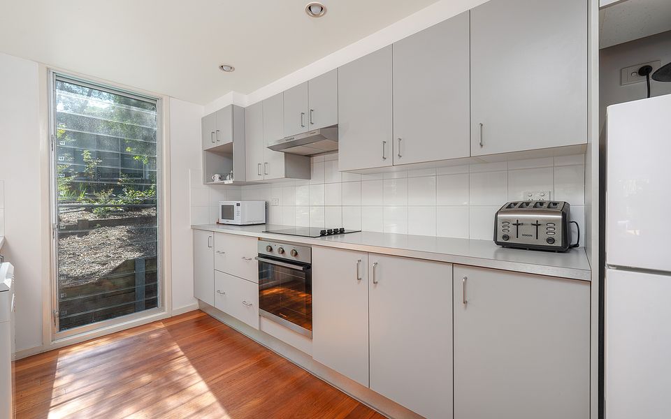 Boathouse 1 by Experience Jervis Bay