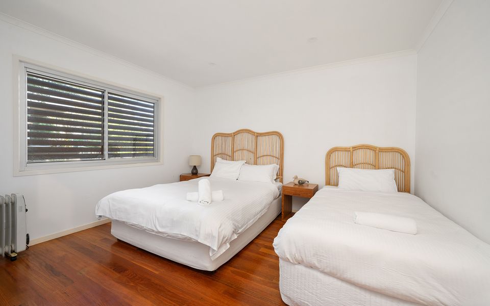 Boathouse 1 by Experience Jervis Bay