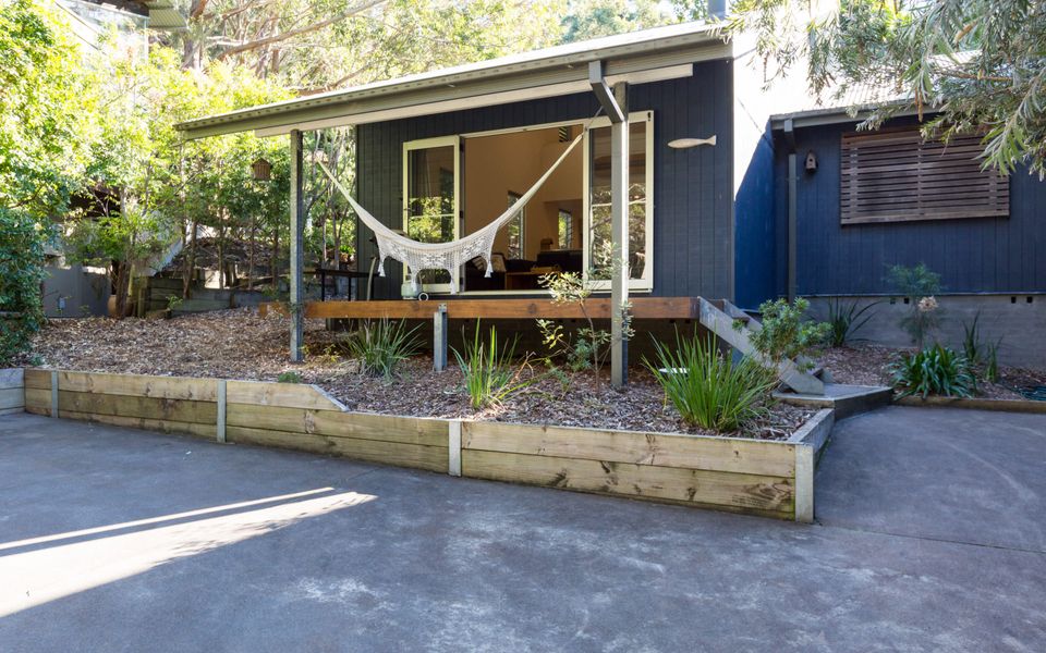 Boathouse 1 by Experience Jervis Bay