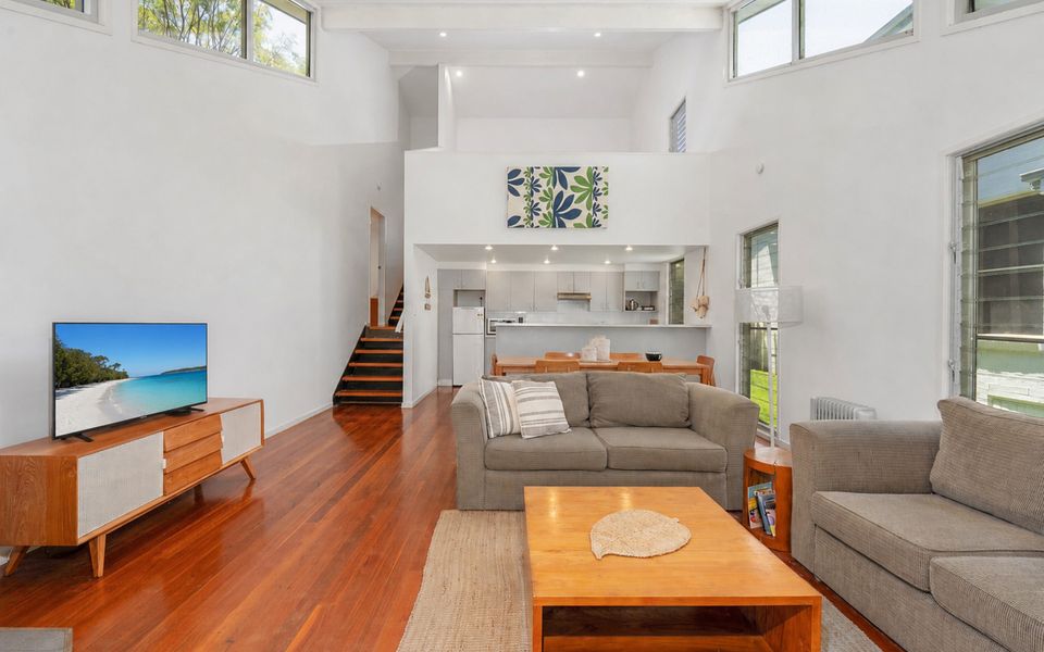 Boathouse 2 by Experience Jervis Bay