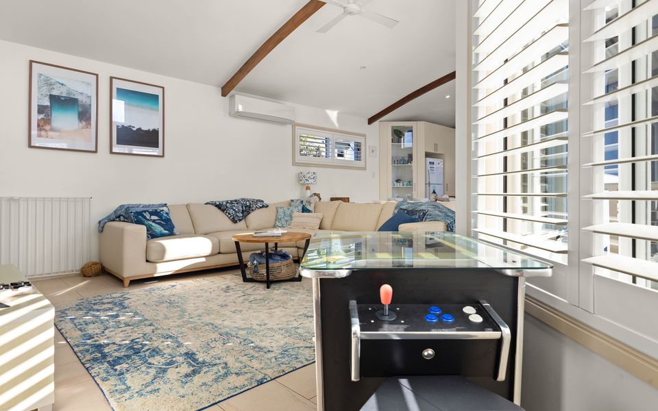 Dun2/9 – White Sands Deck House by Experience Jervis Bay