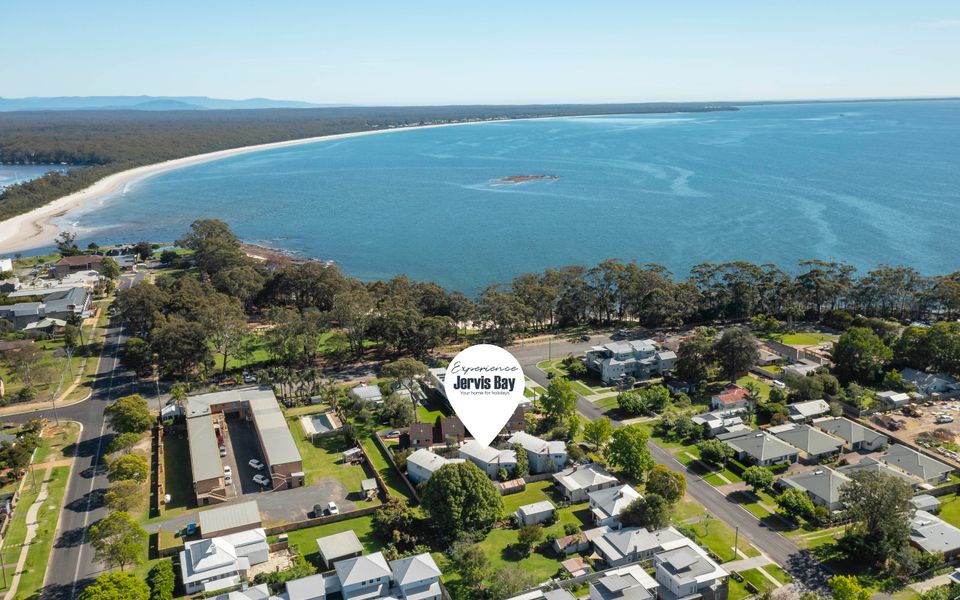 Dun2/9 – White Sands Deck House by Experience Jervis Bay